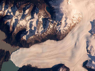 Najväčší ľadovec na svete sa hýbe