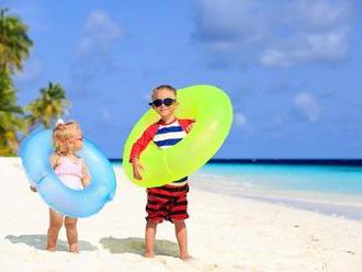 15 tipov pre lepší deň na pláži s vašimi deťmi
