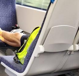 Cyklista vo vlaku pobúril cestujúcu: Keď uvidíte tú FOTO, pobúri aj vás?!