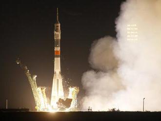 Z Bajkonuru odštartovala nová posádka na ISS, pre jedného z členov to bude tretí pobyt vo vesmíre