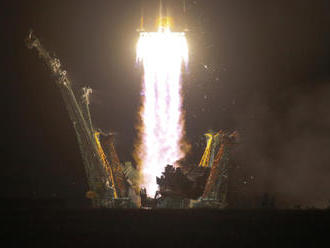 Lodi Sojuz s androidem Fjodorem se nepodařilo připojit k ISS