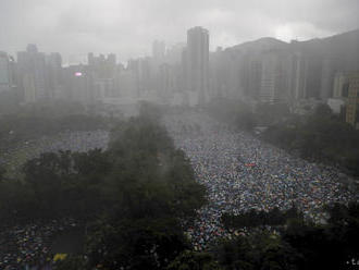 Rastúci vplyv Číny znižuje význam Hongkongu ako finančného centra
