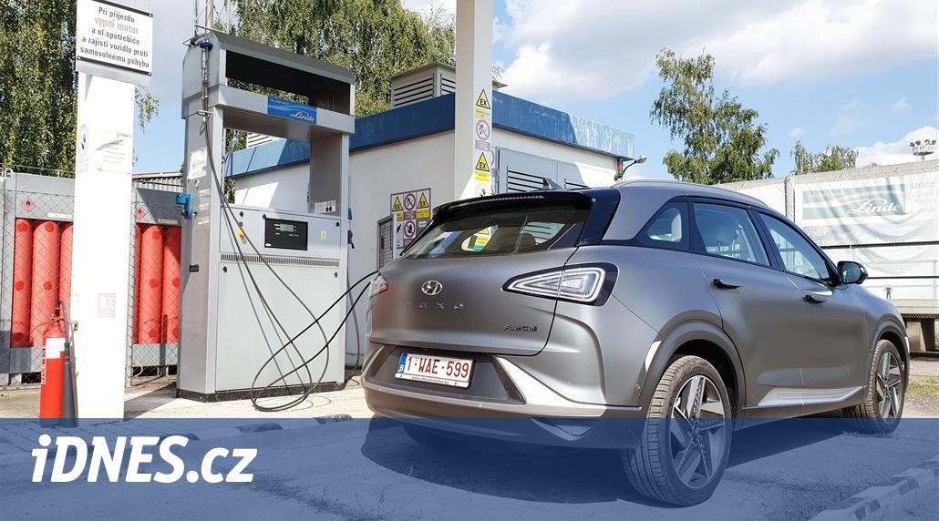 Jak se tankuje vodík? Auto s elektrárnou na palubě je na skok v Česku
