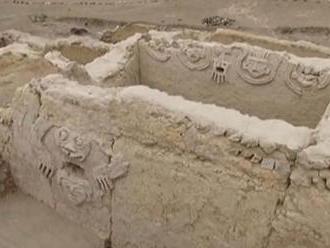 Video: V Peru našli nástenný reliéf starý tisíce rokov, možno objasní okolnosti zániku civilizácie