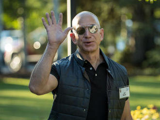 Jeff Bezos sells $1.8 billion worth of Amazon stock