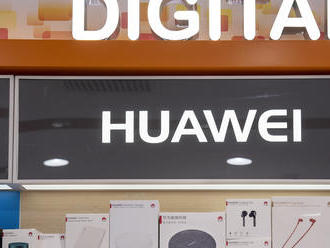 Huawei widened its smartphone lead on Apple amid reports of nationalistic buying in China