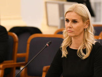 Madej k zadržaniu mobilu Jankovskej: Počkáme si na ďalšie konanie polície