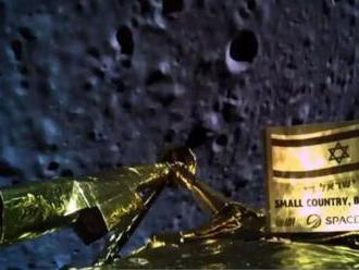 Organizmy z izraelskej sondy mohli prežiť haváriu na Mesiaci