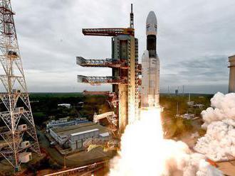 Indická sonda Čandraján-2 sa dostala na obežnú dráhu Mesiaca