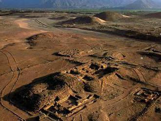 Archeológovia v Peru objavili 3 800 rokov starý reliéf