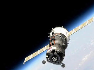 Kozmická loď s ruským humanoidným robotom sa úspešne spojila s ISS