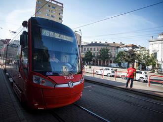 Bratislava posilní mestskú dopravu, spúšťa novú električku