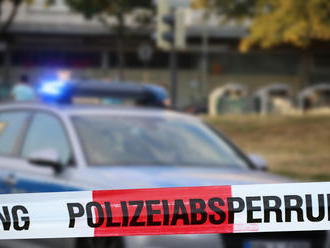 Zbesilá jazda Slováka v Rakúsku: Nadrogovaný unikal pred políciou, narazil do čerpacej stanice