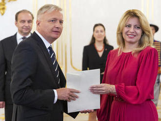 Čaputová vymenovala za veľvyslanca aj syna bývalého prezidenta Kováča: Pôjde do emirátov