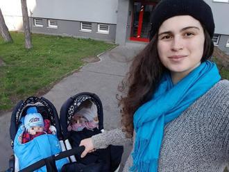 FOTO Lenka ušla aj s ročnou dcérkou, ktorú potom nechala v útulku, po žene sa intenzívne pátra