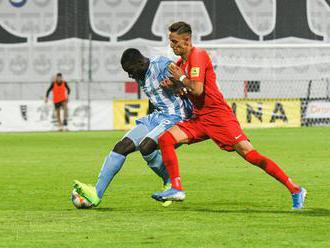 Futbalisti Slovana strelili štyri góly, po 5. kole Fortuna ligy je bez straty bodu aj MŠK Žilina