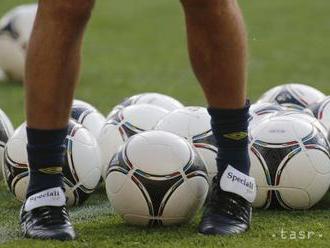 Futbalové kluby minuli na letné prestupy rekordné 4 miliardy eur