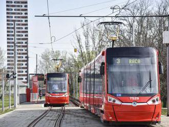 Cestovanie verejnou dopravou v Bratislavskom kraji bude lacnejšie