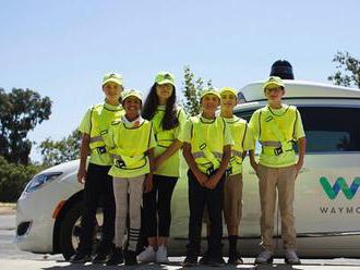 Waymo and AAA team up to educate kids on self-driving cars     - Roadshow