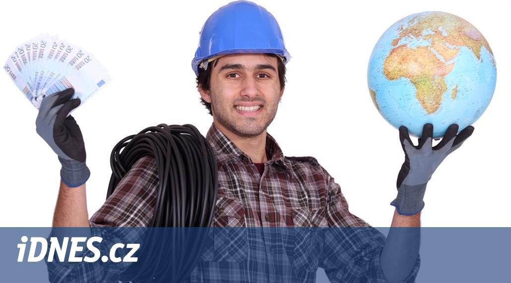 Mladé Čechy láká práce v zahraničí, rychleji se tam dočkají povýšení