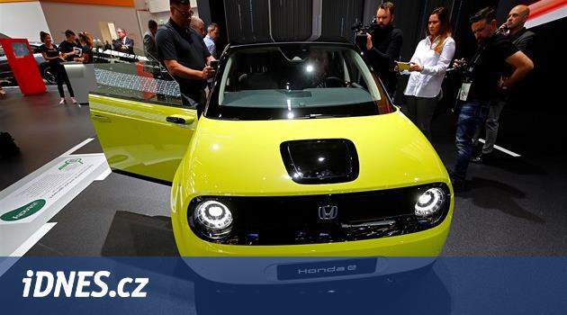 Elektrická Honda E je miláček publika, do Česka přibzučí za dva roky