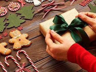 Vánoční dárky musíte plánovat již teď. Čím letos obdarovat klienty?