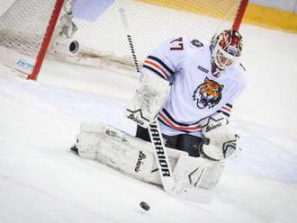 V šatni nemajú ani lepiacu pásku, ďalší klub KHL je vo finančných problémoch