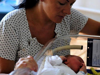 Opusteným bábätkám pomáhajú v štyroch nemocniciach