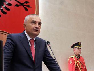 Parlamentná komisia vypočúvala albánskeho prezidenta, dôvodom je pokus o zrušenie júnových volieb