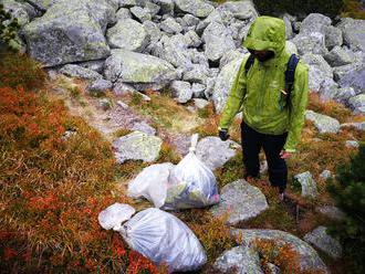 Tatry a Pieniny zažili veľké upratovanie, dobrovoľníci vyzbierali takmer 900 kilogramov odpadu