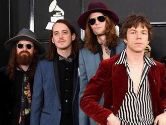 AUDIO: Cage The Elephant si do hitovky 