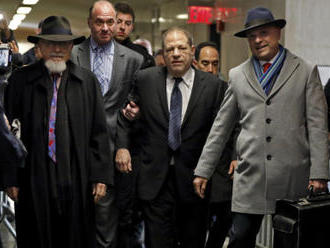 V New Yorku začal soudní proces s producentem Weinsteinem