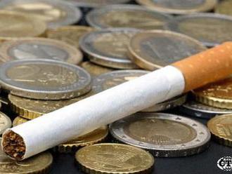 Růst daní z tabáku a alkoholu dopadne na závislé, plyne z šetření