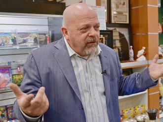 Pawn Stars' Rick Harrison has a wooden phone worth more than an iPhone     - CNET