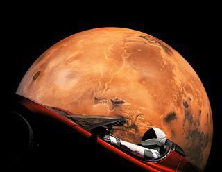 Elon Musk si verí: Do roku 2050 chce na Mars štartovať 3x denne, prepraví naň 1 milión ľudí