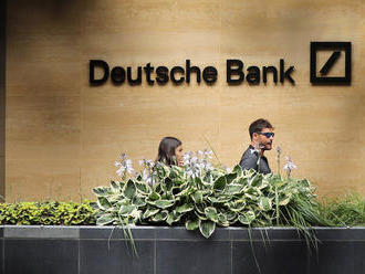 Ztráta Deutsche Bank loni dosáhla 5,3 miliardy. Za deset let klesla cena akcií banky o 82 procent