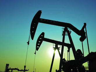 Apache a Total oznámily nález ložiska ropy u pobřeží Surinamu. Po Guyaně jde o druhý nález v oblasti