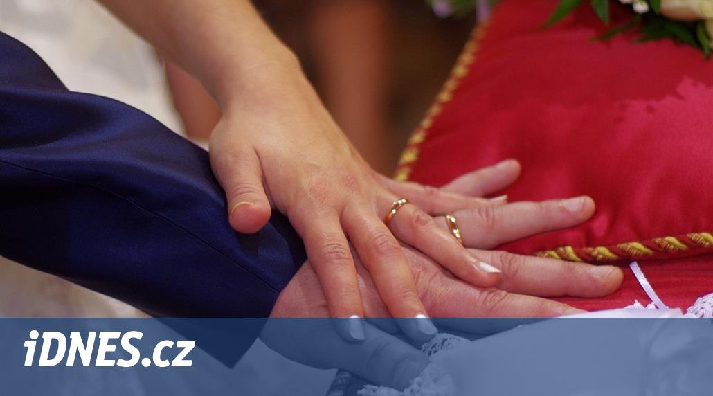 Manželské smlouvy už v Česku nejsou tabu, uzavírá je stále víc párů