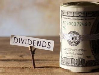 OPAP dnes zveřejní cenu akcií v rámci mimořádné dividendy; Manažer prodával akcie