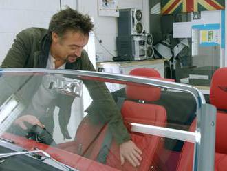 Richard Hammond si převzal nové auto, které nechal specifikovat své fanoušky