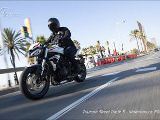 Triumph dál inovuje Street Triply, model S cílí hlavně na kategorii A2