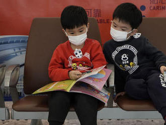 Čína plánuje v reakcii na vírus postaviť novú nemocnicu za desať dní
