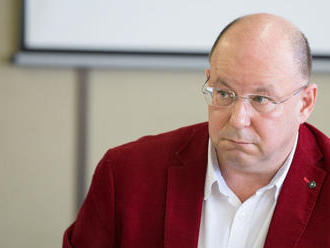 OĽaNO vyzýva šéfa RTVS Rezníka, aby prestal pred voľbami pomáhať SNS