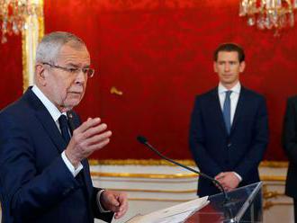 Rakúsky prezident vymenoval novú vládu