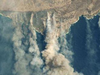VIDEO: Dym z austrálskych požiarov obkrúži celú planétu, tvrdí NASA