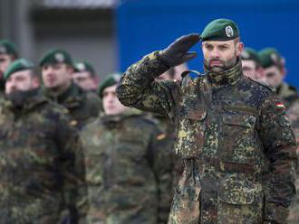 Viac ako 500 vojakov Bundeswehru podozrievajú z pravicového extrémizmu