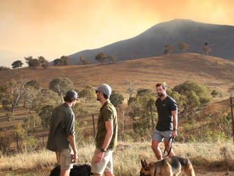 Ťažko skúšaná Austrália si neoddýchne: Lesný požiar ohrozuje hlavné mesto