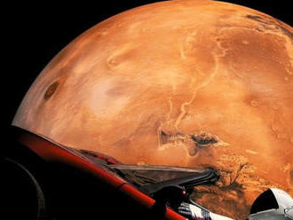Elon Musk si verí: Do roku 2050 chce na Mars štartovať 3x denne, prepraví naň jeden milión ľudí