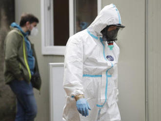 Evropa dál zpřísňuje koronavirová opatření, včetně omezení pohybu