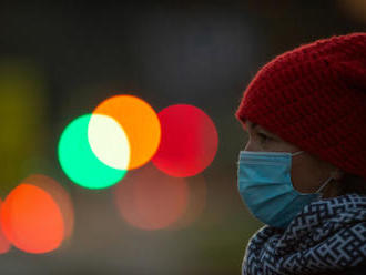 Česko na semaforu zčervenalo, koronavirus se všude šíří komunitně